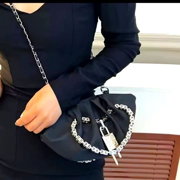 Black Chain Shoulder Bag - Picture 1 of 6